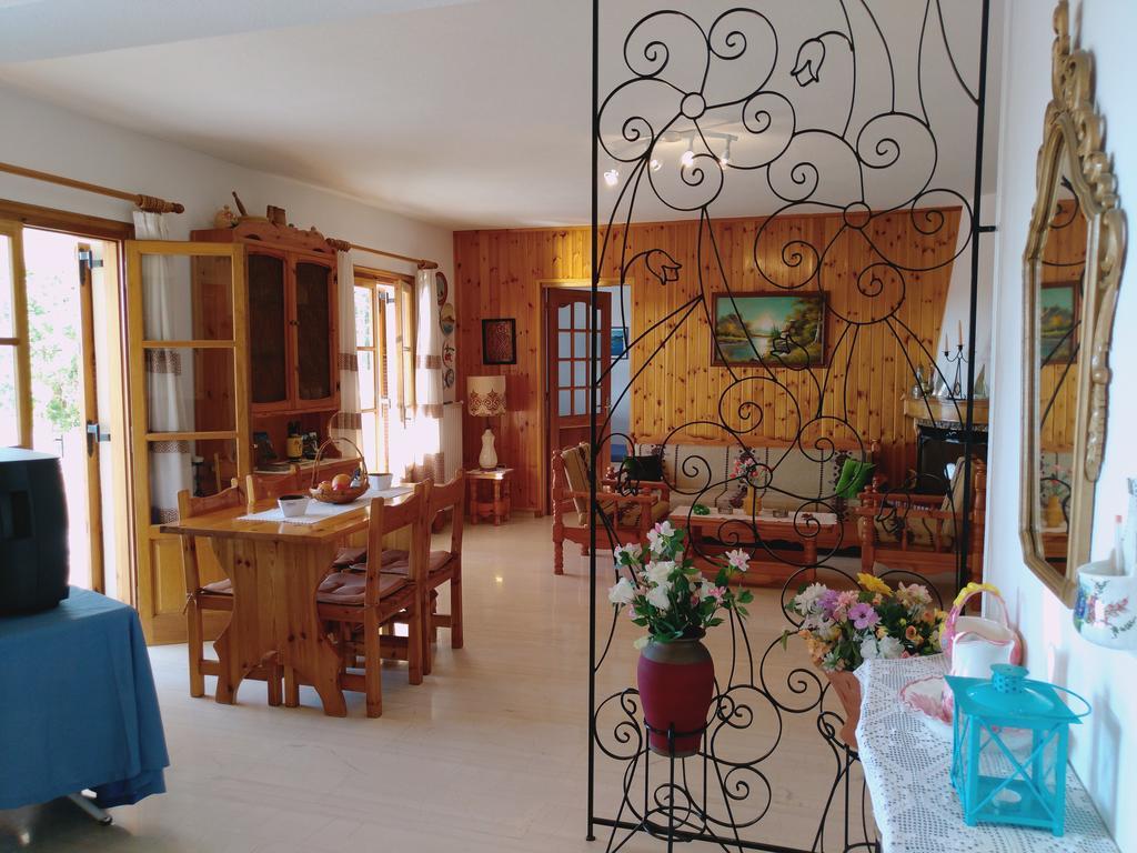 Explore Aegina Island Souvala Exterior photo